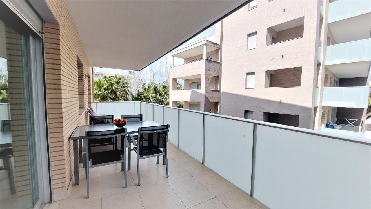 Familidays 020 Aqquaria Apartment Салоу Екстериор снимка